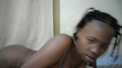 queen_slender live cam on Cam4