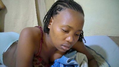 queen_slender live cam on Cam4