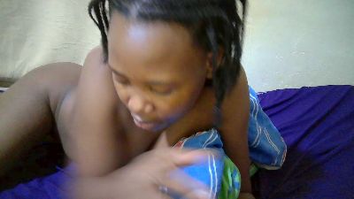 queen_slender live cam on Cam4