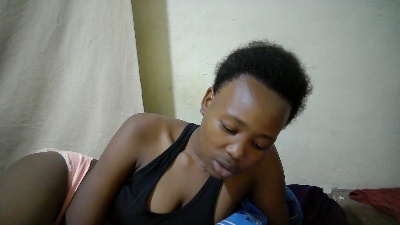 queen_slender live cam on Cam4
