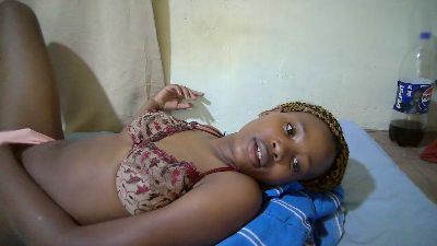 queen_slender live cam on Cam4