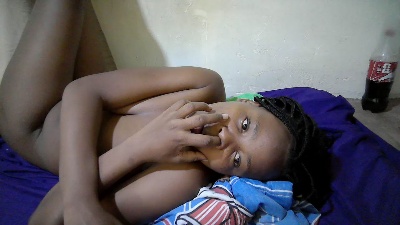 queen_slender live cam on Cam4