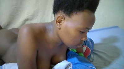 queen_slender live cam on Cam4
