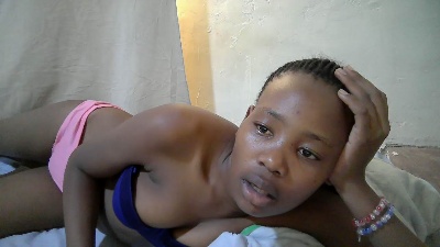 queen_slender live cam on Cam4