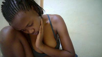 queen_slender live cam on Cam4
