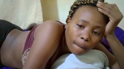queen_slender live cam on Cam4