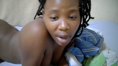 queen_slender live cam on Cam4