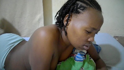 queen_slender live cam on Cam4