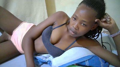 queen_slender live cam on Cam4