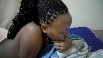 queen_slender live cam on Cam4
