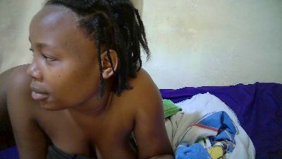 queen_slender live cam on Cam4