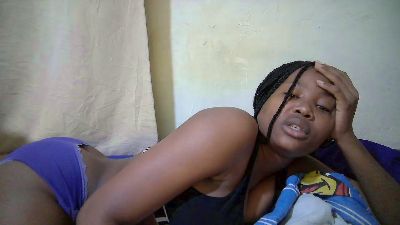 queen_slender live cam on Cam4