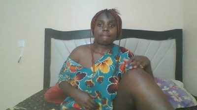 queen_wow2 live cam on Cam4