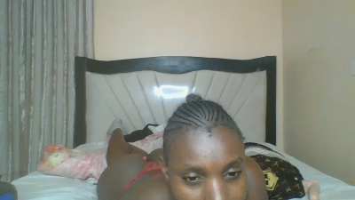 queen_wow2 live cam on Cam4