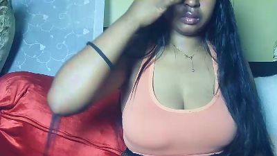 queenihot live cam on Cam4