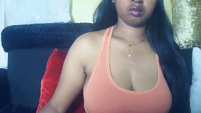 queenihot live cam on Cam4