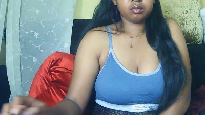 queenihot live cam on Cam4