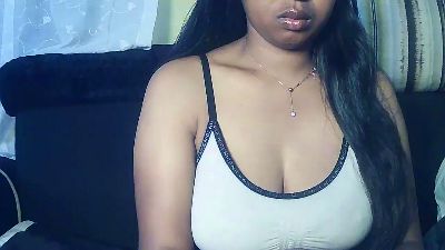 queenihot live cam on Cam4