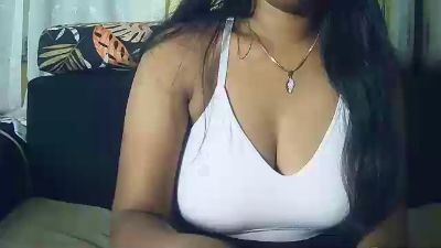 queenihot live cam on Cam4