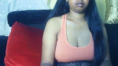 queenihot live cam on Cam4