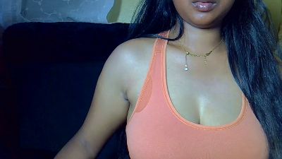 queenihot live cam on Cam4