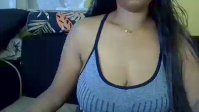 queenihot live cam on Cam4