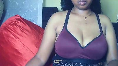 queenihot live cam on Cam4