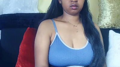 queenihot live cam on Cam4
