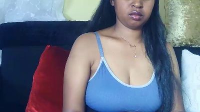 queenihot live cam on Cam4