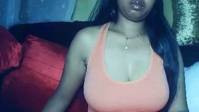 queenihot live cam on Cam4