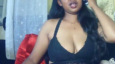 queenihot live cam on Cam4