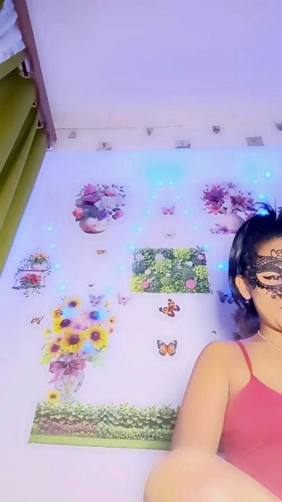 queenny1 live cam on Cam4