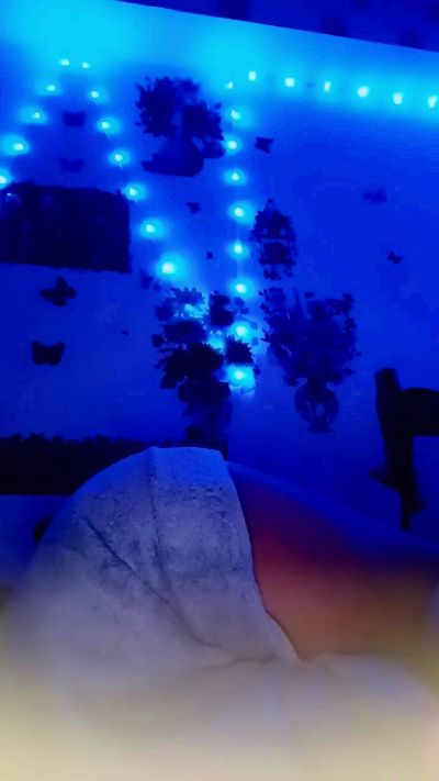 queenny1 live cam on Cam4