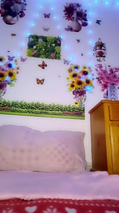 queenny1 live cam on Cam4