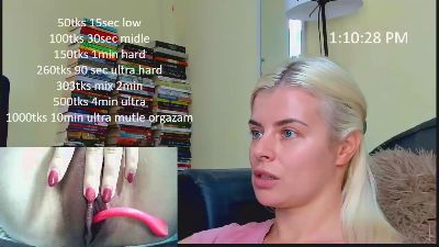 queenofthenight live cam on Cam4