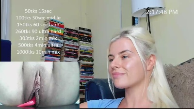 queenofthenight live cam on Cam4