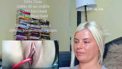 queenofthenight live cam on Cam4