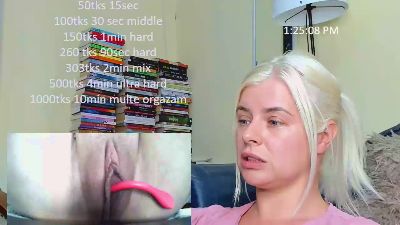 queenofthenight live cam on Cam4