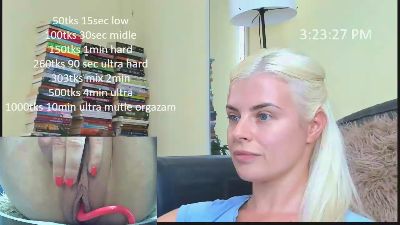 queenofthenight live cam on Cam4