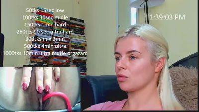 queenofthenight live cam on Cam4