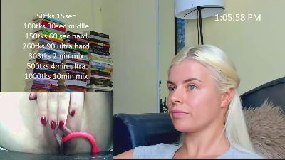 queenofthenight live cam on Cam4