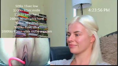 queenofthenight live cam on Cam4