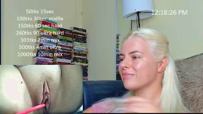 queenofthenight live cam on Cam4
