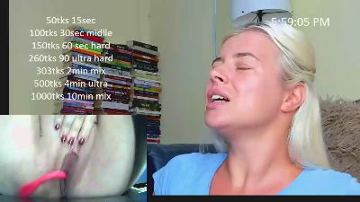 queenofthenight live cam on Cam4