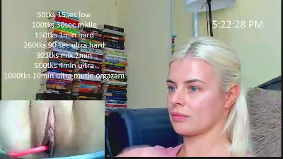 queenofthenight live cam on Cam4