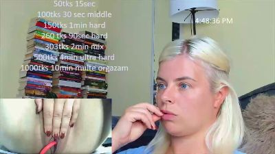 queenofthenight live cam on Cam4