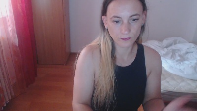 queensinner live cam on Cam4