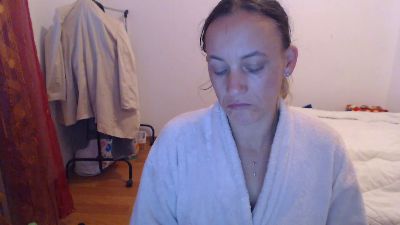 queensinner live cam on Cam4