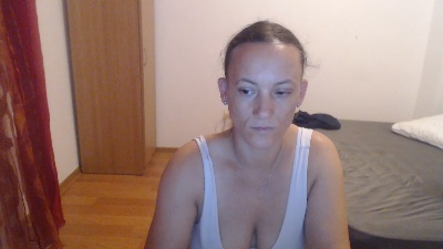 queensinner live cam on Cam4