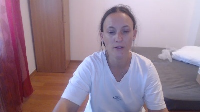 queensinner live cam on Cam4